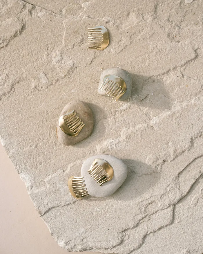 Mountainside Jewelry Earrings Cala Comb