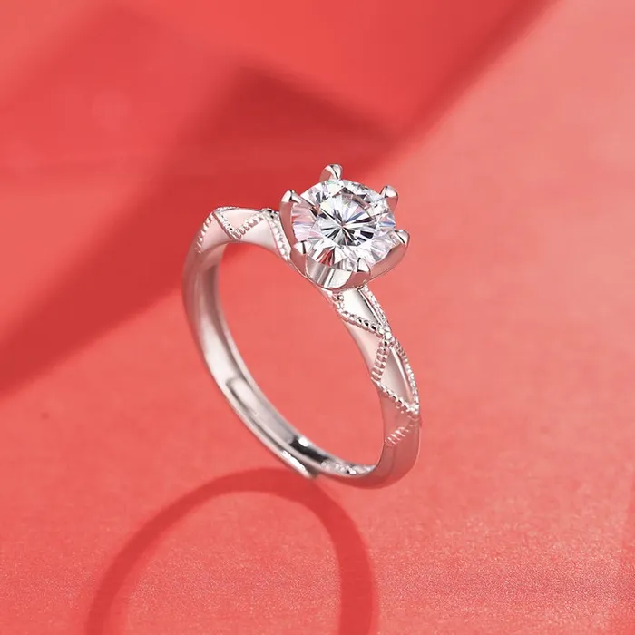 Mystic Flavia Rings Chicago Solitaire MOISSANITE Silver Ring