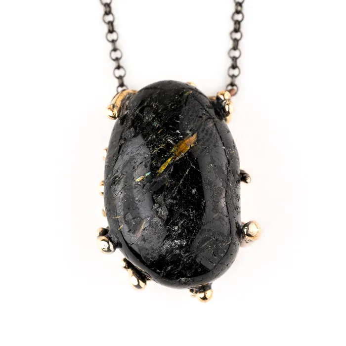Necklaces Nuummite from Greenland Necklace One of a Kind Giardinoblu