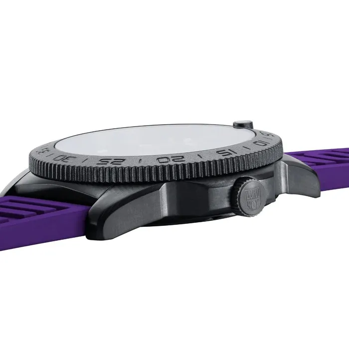 Pacific Diver Thank You For Your Service Dive Watch 44 mm LUMONDI INC Necklaces
