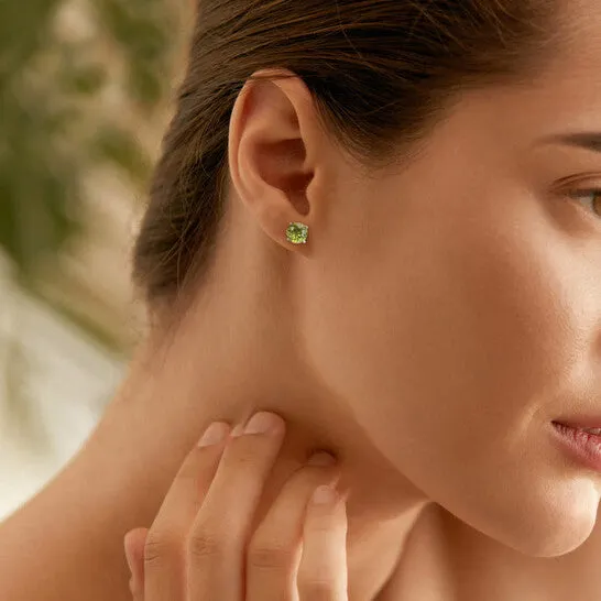 Earrings JMS always Original Amour 4 CT TGW Peridot Stud Earrings in Sterling Silver Earrings JMS always Original Amour 4 CT TGW Peridot Stud Earrings in Sterling Silver